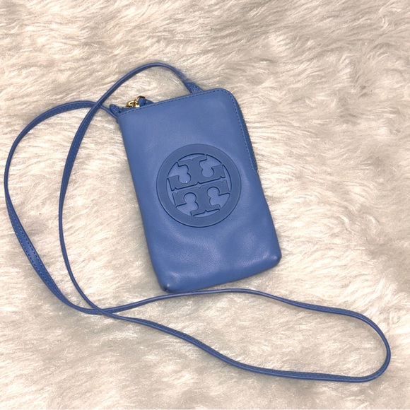 Tory Burch Handbags - 💙🩵Tory Burch Blue Phone Bag🩵💙
